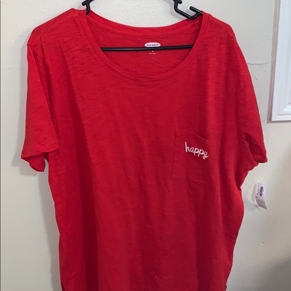 NWT Old Navy “happy” boyfriend t shirt